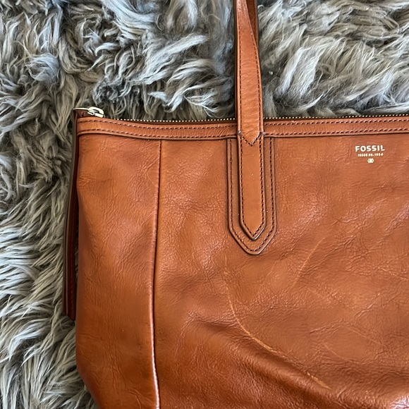 FOSSIL Real Leather Brown Zipper Sydney Tote Bag Purse - Picture 3 of 8
